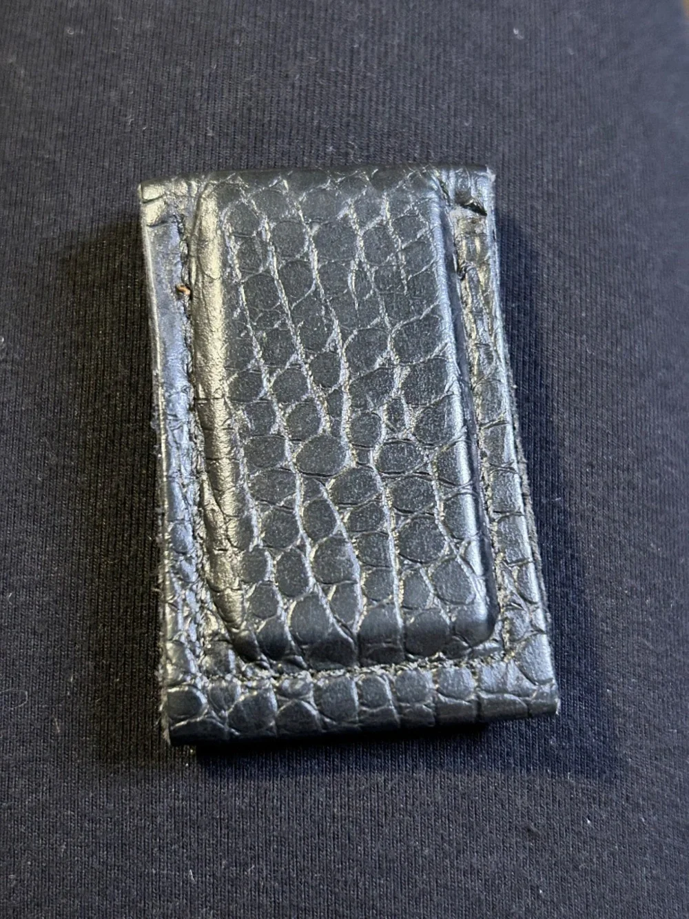 80s/90s Black Leather Crocodile Embossed Money Clip w/ Salem Logo, 4in x 2in